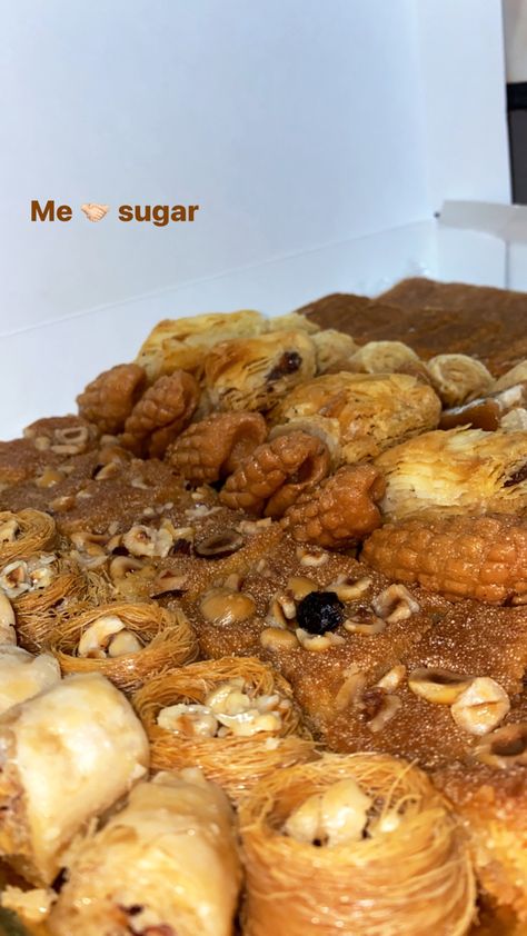 Dessert Instagram Story Ideas, Dessert Instagram Story, Caption Ig, Instagram Hacks, Good Instagram Captions, Insta Post, Stories Ideas, Instagram Food, Post Ideas