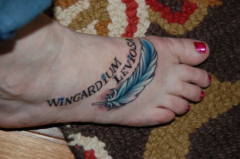 Wingardium Leviosa Harry Potter tattoo Marauders Map Tattoo, Tattoos Photo, Ankle Tat, Tattoo Thoughts, Hp Tattoo, Wingardium Leviosa, Harry Potter Marauders Map, Potter Tattoo, Map Tattoos