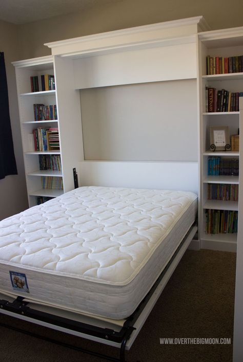 Over The Big Moon Creating a Guest Space When you don't have Extra Room! Extra Bedroom Ideas, Guest Room Office Ideas, Multipurpose Guest Room, Guest Room Office Combo, Guest Bedroom/office, Basement Guest Rooms, Small Guest Room, Small Guest Bedroom, Home Office/guest Room