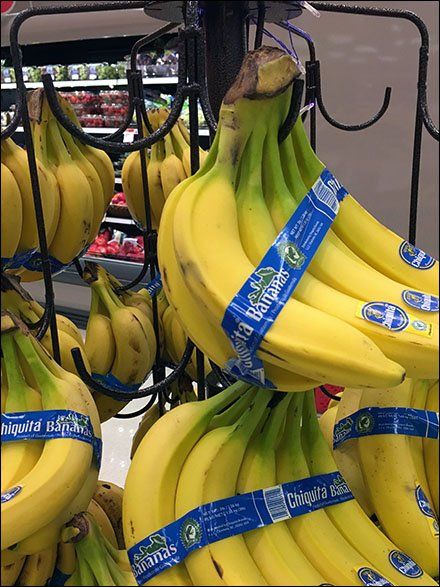 Open Wire Banana Hook Spinner Towers – Fixtures Close Up Strawberry Shortcake Bars, Banana Shop, Produce Displays, Banana Stand, Genetically Modified Food, Indoor Games For Kids, Expanded Metal, Fruit Shop, Grocery Foods