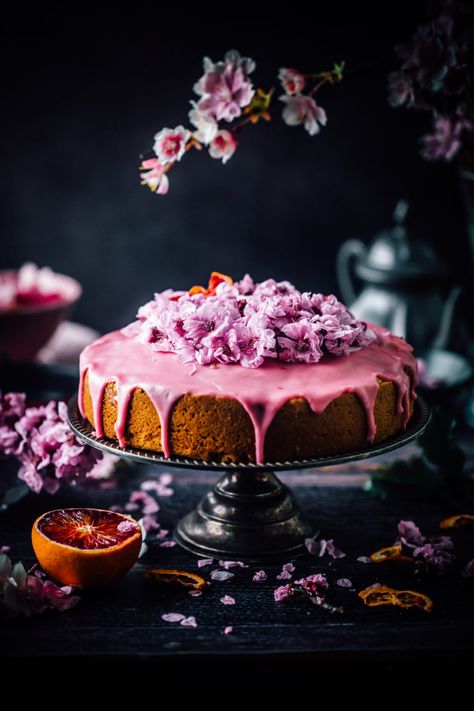 Fruit Cake Photography, Blood Orange Olive Oil Cake, Orange Cakes, Orange Olive Oil Cake, Orange Olive Oil, Blood Orange Juice, Oil Cake, Olive Oil Cake, Cake Photography