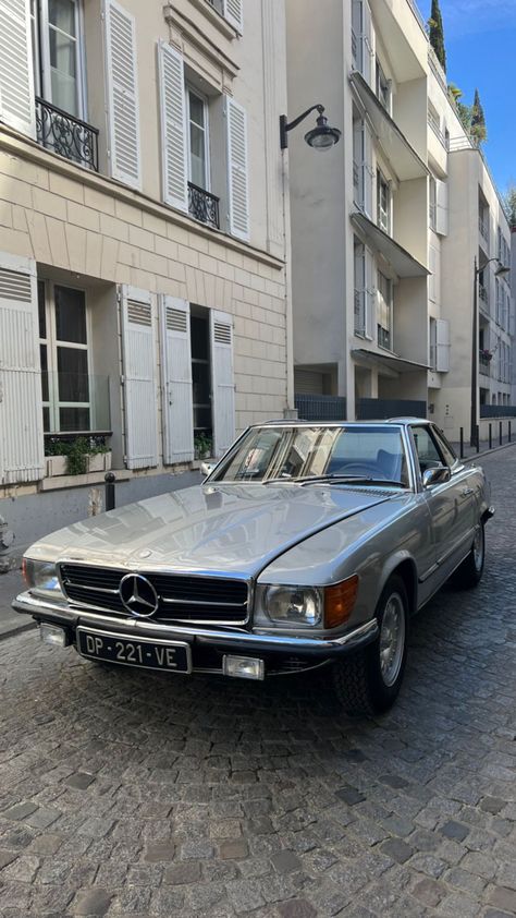 Grey Mercedes, Old Mercedes, Old Vintage Cars, Grey Car, Car Goals, Mercedes Benz Classic, Street Racing Cars, Classy Cars, Pretty Cars