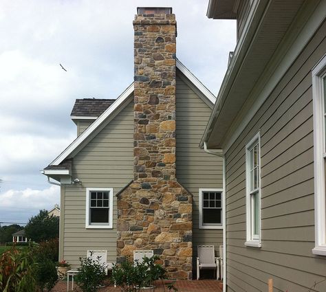 Retaining Wall Repair, Installing A Fireplace, Chimney Design, Stone Chimney, Brick Chimney, House Cladding, Chimney Cap, Diy House Renovations, Rest House