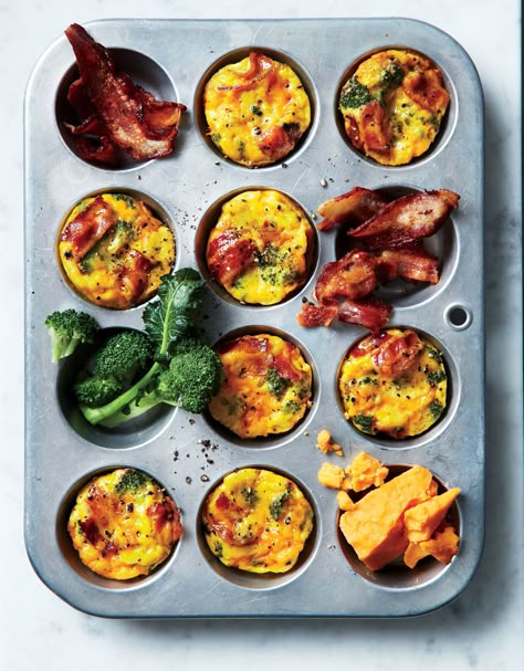 Broccoli-and-Bacon Muffin-Tin Frittatas Mini Frittata Recipes, Egg Muffin Tin, Best Frittata, 300 Calorie Dinner, Low Carb Muffin, Frittata Muffins, Bacon Muffins, Broccoli Bacon, Mini Frittata