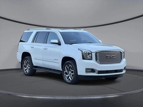 Used 2017 GMC Yukon Denali For Sale $34,498 | Cars.com Yukon Denali Ultimate 2023, 2023 Gmc Yukon Denali, Gmc Suv Yukon Denali, Gmc Yukon Denali Ultimate, Gmc Envoy Denali, Gmc Yukon Denali, Yukon Denali, Car Finance, Gmc Yukon