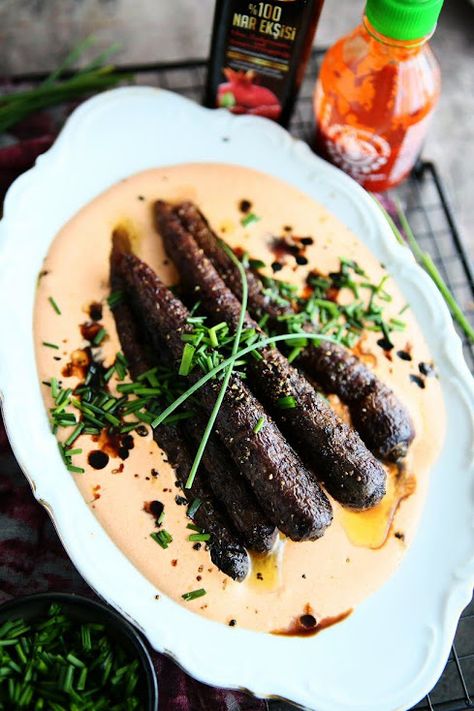 Roasted Purple Carrots with Sriracha Yoghurt and Chives Purple Carrot Recipes, Purple Carrots Recipe, Roasted Purple Carrots, Purple Carrots, Purple Carrot Meals, Pumpkin Quinoa, Summer Truffle, Purple Carrot, Carrot Recipes