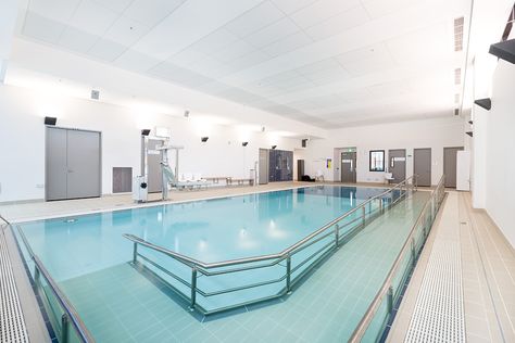 Therapy Pools, Hydrotherapy Pool, Club Fitness, Aquatic Therapy, Berlin City, Health Club, Fitness Club, Pool Tile, Universal Design