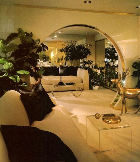 Architectural Digest, 1982 90s Interior, 70s Interior Design, 80s Interior Design, 80s House, 80s Home, Lots Of Plants, 80s Interior, 70s Interior, Retro Interior Design