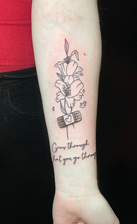 Minimalistic flower tattoo done by @kaur_daljeett, with a band aid, heart, and script that says: "Grow through what you go through" Band Aid Flower Tattoo, Flower Script Tattoo, Minimalistic Flower Tattoo, Script Tattoos, Mama Tried, Script Tattoo, Flower Band, Tattoo Script, Dream Tattoos