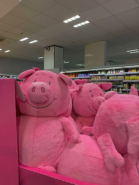 Percy Pig Aesthetic, Jenny Aesthetic, Percy Pigs, Instagram Feed Tips, Percy Pig, George Pig, Red Valentine, Cake Decorating Piping, Presents For Mum