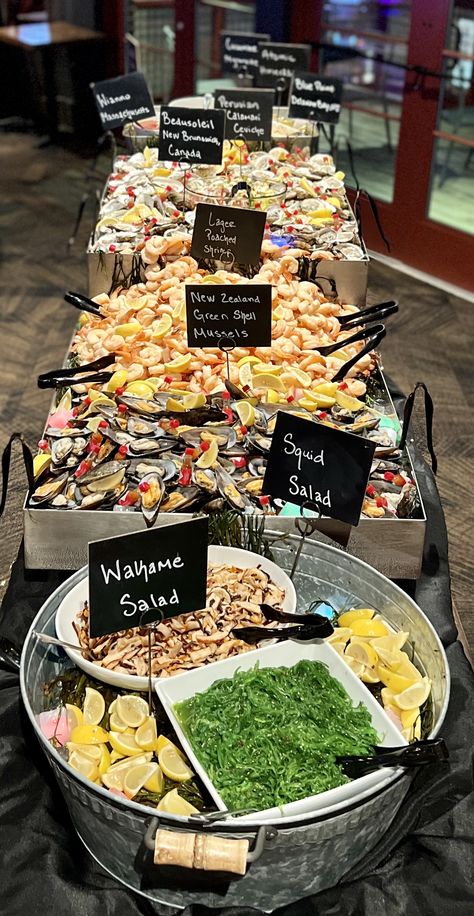 Raw Bar Ceviche Bar Display, Seafood Bar Wedding, Ceviche Bar, Oyster Bar Party, Raw Bar Display, Raw Bar, Raw Bar Wedding, Wedding Oyster Bar, Raw Seafood Platter