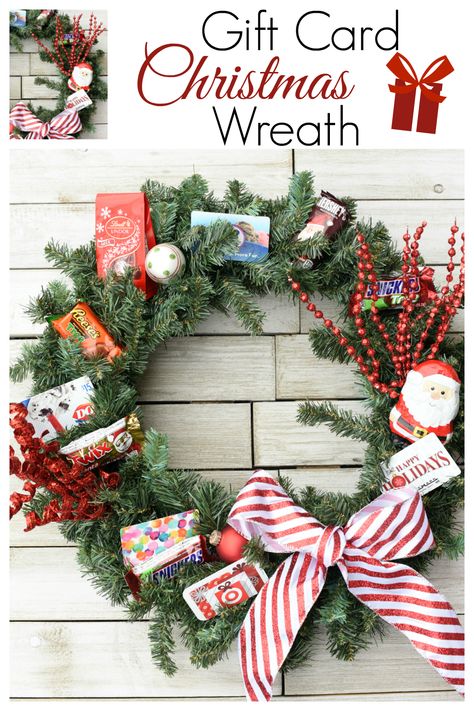 This fun and simple Christmas Gift Idea is perfect for anyone on your list this year. It's such a great way to to give gift cards. #gifts #christmasgifts #creativegifts #giftcards Gift Card Wreath, Gift Card Tree, Card Wreath, Christmas Gift Ideas For Mom, Gift Card Displays, Gift Card Bouquet, Gift Card Presentation, Christmas Creative, Creative Christmas Gifts