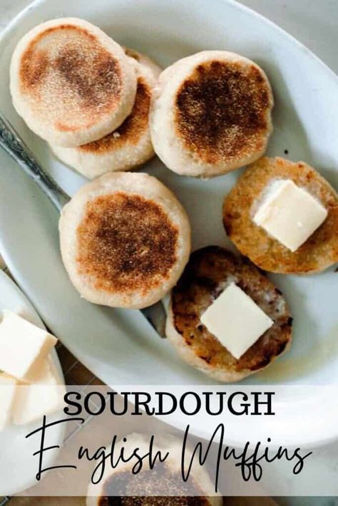 Sourdough English Muffin Recipe, English Muffin Recipe, Sourdough Pancakes Recipe, Homemade Breakfast Recipes, Sourdough Muffins, Farmhouse On Boone, Sourdough English Muffins, Sourdough Pizza Crust, English Muffin Recipes