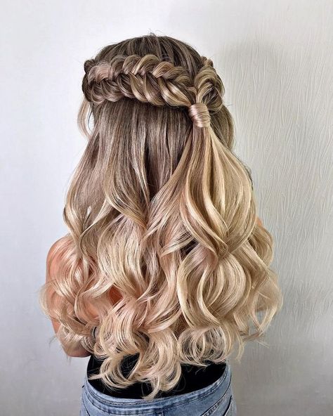 Tail Hairstyle, Ponytail Hairstyle, Latest Hair Trends, Glamorous Hair, Maintaining Healthy Hair, Braided Ponytail Hairstyles, Good Hair Day, Braided Ponytail, Hair Care Tips