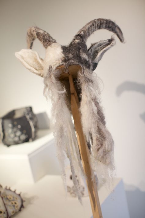 Nanny Goat Hat by Barbara Keal in Black Sheep: the darker side of felt - curated by Laura Mabbutt Goat Hat, Goat Mask, Tovad Ull, Felt Mask, Wool Felting, Altered Art Projects, Fancy Hats, Fantasy Costumes, Whimsical Fashion