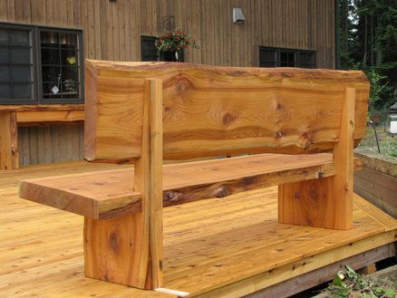 Live Edge Bench Outdoor, Live Edge Outdoor Bench, Live Edge Ideas, Fine Woodworking Furniture, Live Edge Bench, Woodworking Chair, Woodworking Bed, Outside Furniture, Intarsia Woodworking