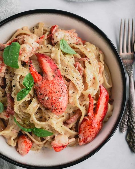 Lobster Truffle Pasta, Pasta And Lobster, Pasta Lobster, Lobster Pasta, Rasta Pasta, How To Cook Lobster, Seafood Pasta, Seafood Dinner, Food Goals