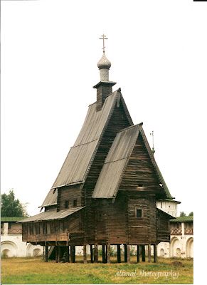 @ http://www.johnsanidopoulos.com/2012/04/tragedy-of-russias-abandoned-wooden.html Wooden Churches, Wooden Church, Abandoned Churches, Country Churches, Old Country Churches, Abandoned Church, Russian Architecture, Wooden Architecture, Old Churches