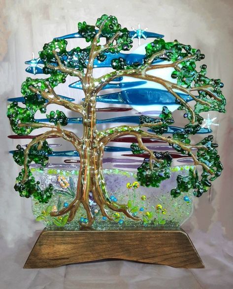 Fused Glass Stands, Fused Glass Panels, Fused Glass Panel Ideas, Fused Glass Mosaic, Fused Glass Tree, Fused Glass Art Ideas Inspiration, Glass Fusion Ideas Inspiration, Fused Glass Art Ideas For Beginners, Fused Glass Trees