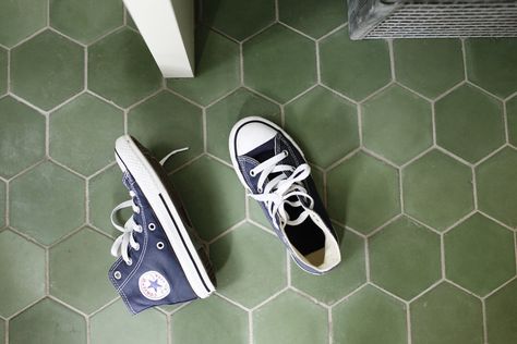 AN INTIMATE SETTING — Katie Hackworth Green Floor Tile Bathroom, Green Kitchen Floor, Sunroom Tile, Green Floor Tiles, Green Floor Tile, Hex Tiles Bathroom, Kitchen Alcove, Green Tile Floor, Dated Kitchen