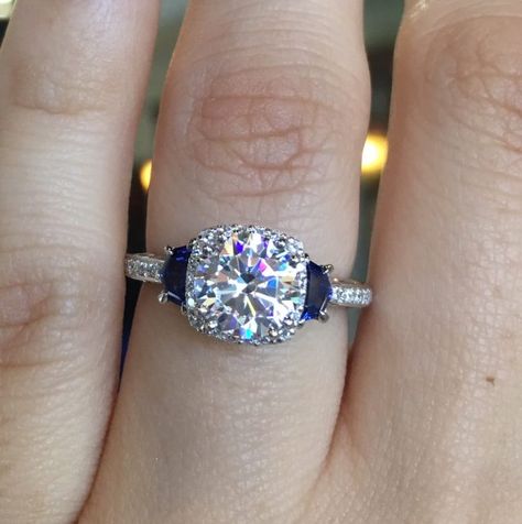 Tacori Dantela Engagement Rings, Tacori Dantela, Rings Sets, Sapphire Engagement Ring Set, Dream Rings, Tacori Engagement Rings, Vintage Diamond Ring, Fancy Things, Celtic Wedding Rings