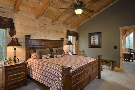 Interior, horizontal, master bedroom, Adair residence, Blowing Rock, North Carolina Cabin Wall Colors, Log Home Bedroom, Log Home Interior, Log Cabin Interior, Log Home Interiors, Cabin Bedroom, Ideas Hogar, Log Cabin Homes, White Pine