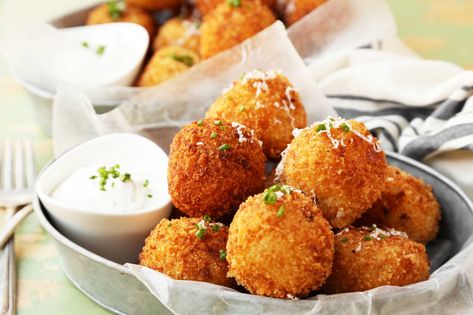 Loaded Baked Potato Croquettes Mac And Cheese Balls Recipe, Fried Mac And Cheese Balls, Popper Bites, Mac And Cheese Balls, Fried Mac N Cheese Balls, Jalapeno Popper Bites, Fried Macaroni And Cheese, Fried Macaroni, Corn Nuggets