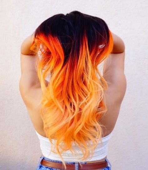 Cheveux Oranges, Hair Color Orange, Fire Hair, Hair Color Crazy, Hair Color Pastel, Yellow Hair, Ombre Hair Color, Dye My Hair, Orange Hair