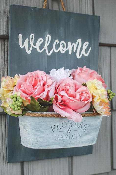 Planter Sign, Welcome Flowers, Welcome Wall, Shiplap Wall Diy, Diy Scent, Tree Artificial, Diy Concrete Planters, Gubahan Bunga, Diy Candles Scented