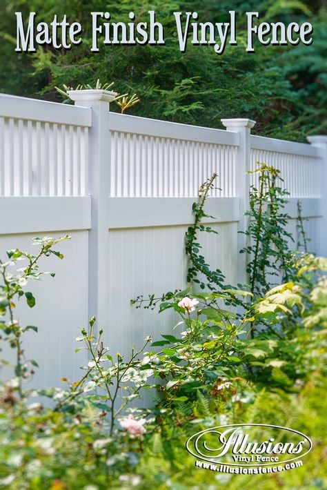 New Fence Ideas. Matte Finish PVC White Vinyl Fence by Illusions Vinyl Fence Looks Like Painted Wood Fence Without the Shine. #fenceideas New Fence Ideas, Painted Wood Fence, Staining Wood Fence, Vinyl Picket Fence, White Vinyl Fence, Cluster House, Vinyl Privacy Fence, Pvc Fence, White Fence