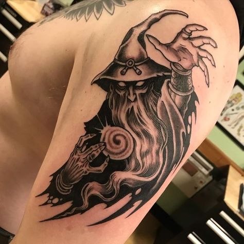 EliWood on Instagram: "Fun one today. Thanks Steve!" Sorceress Tattoo, Traditional Wizard Tattoo, Wizard Tattoo Design, Medieval Tattoos, Gore Tattoo, Dnd Tattoo, Wizard Drawings, Jordan Tattoo, Wizard Tattoo