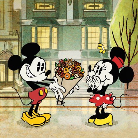 Mickey Cartoon, Perfect Fall Day, Mickey Cartoons, Mickey Shorts, Mickey Mouse And Minnie Mouse, Minnie And Mickey, Mickey Mouse Shorts, Images Disney, Mickey Mouse Art