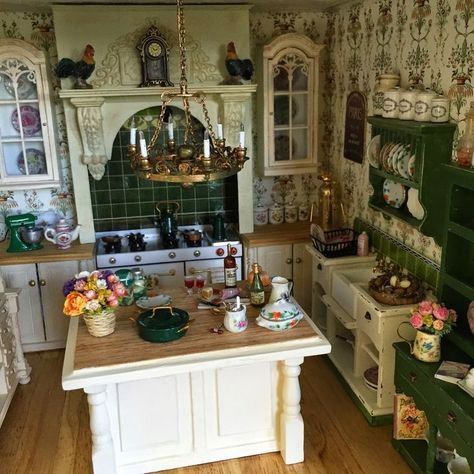 Maison Miniatures: Hi Everyone Just a quick post to update you all on... Mini Kitchens, Dolls House Kitchen, Big Doll House, Doll House Kitchen, Dolls House Shop, French Country Kitchens, Room Boxes, Victorian Dollhouse, Dolls House Interiors