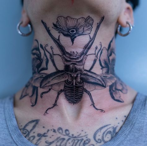 Insect Neck Tattoo, Bug Neck Tattoo, Flower Neck Tattoo, Beetle Tattoo, Creative Tattoo, A T, Insect Tattoo, Bug Tattoo, Blackout Tattoo