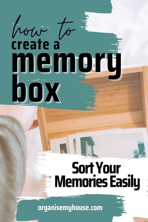 Store your memorabilia collected over the years in one box so that you can access it when you want and enjoy it. Memory box creation - tips and tricks.Fantastic tips and ideas to help you create a memory box that you'll love for years to come - memorabilia storage Momento Box Ideas, Memorabilia Storage, Senior Ads, Box Store, Wedding Memory Box, Senior Year Of High School, Senior Activities, Wedding Gift Boxes, In High School