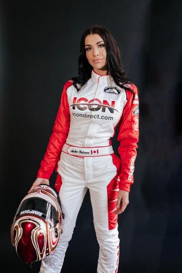 Car Racer Outfit, Female Racer Aesthetic, Race Car Outfit, Female Race Car Driver, Female Racers, Race Outfit, Daytona International Speedway, Car Racer, Car Driver