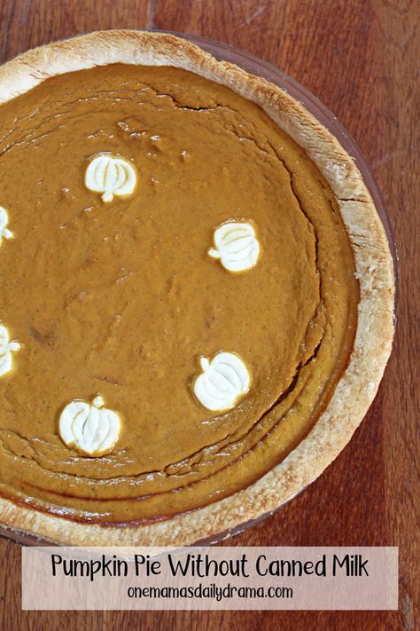 Homemade Pumpkin Pie Recipe, Canned Milk, Best Pumpkin Pie Recipe, Pumpkin Pie Cookies, Pumpkin Pie Recipe Easy, Classic Thanksgiving, Best Pumpkin Pie, Easy Pumpkin Pie, Cake Mug