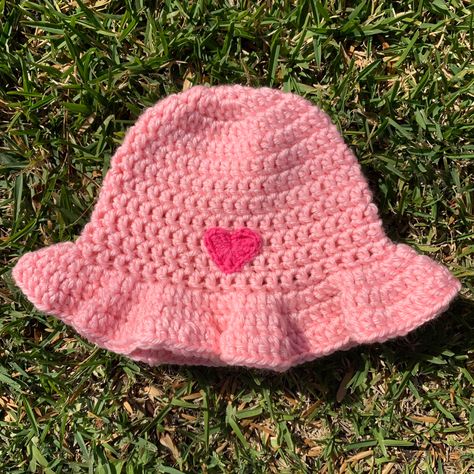 check out my depop :) Pink Crochet Hat, Crochet Bucket Hat, Crochet Business, Cute Hats, Diy Crochet Projects, Chunky Yarn, Crochet Fashion, Diy Crochet, Cute Crochet