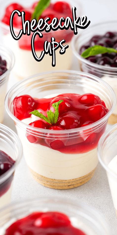 Cheesecake Dessert Cups, Cheesecake Cups Recipe, Individual Cheesecakes, Dessert Cups Recipes, Mini Dessert Cups, Mini Cheesecake Recipes, Cheesecake Cups, Cheesecake Dessert, Individual Desserts