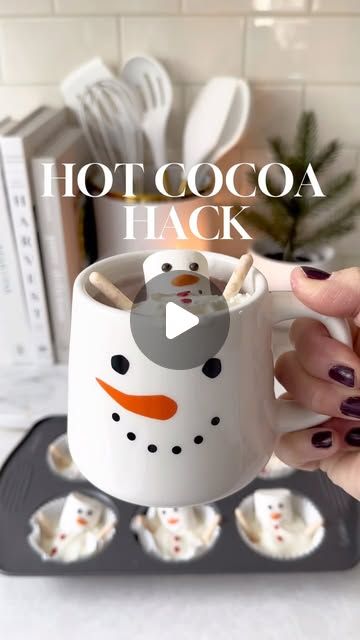 Anne Marie Irey on Instagram: "Cool down your Hot Cocoa in style this season! 

These melting snowmen cups were so fun and easy to make! 

I lined a cupcake pan with liners, filled each cup with whip cream, added a snowman marshmallow, buttons, and Pocky Sticks for arms. Freeze for 3 hours. 

Comment “HACK” for the links. 🔗🔗🔗
•
•
#christmas #christmasiscoming #merrychristmas #christmastime #christmasmood #holidays #happyholidays #holidayseason #tips #tricks #bakinghacks #instagood #instafood #instagram #food #foodie #yum #yummy #delicious #dessert #sweet
#christmassnacks #hotchocolate #kidsfood #funkidsactivities #christmasfood #rudolph #explorepage #viral #kidsactivities" Christmas Whipped Cream Hack, Christmas Hot Chocolate Ideas, Hot Cocoa Cups Diy, Snowman Cups, Pocky Sticks, Frozen Snowman, Marshmallow Snowman, Melting Snowmen, Grinch Christmas Tree