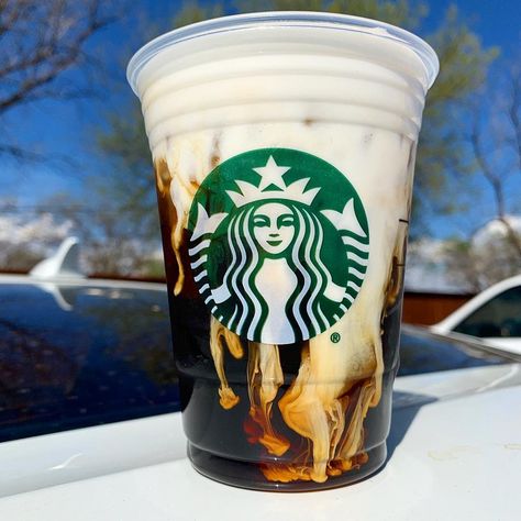 Alex Moe on Instagram: “- Cascara Cold Foam Cold Brew🍒 ~~~~~Approximate Macros~~~~~ Protein: 1g/ Carbs:8g Fat 3g SUGAR: 6g Fiber: 1g Caffeine: 190-200mg ‼️75…” Hot Drinks Starbucks, Macro Barista, White Peppermint Mocha, Sugar Free Starbucks Drinks, Cold Foam Cold Brew, Heathy Drinks, Coffee Orders, Drinks Starbucks, Healthy Starbucks Drinks