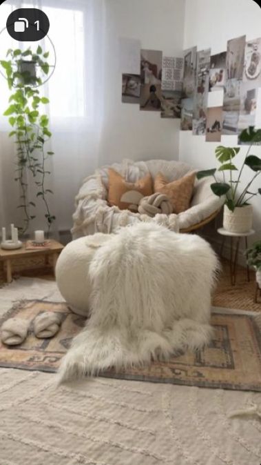 Bean Bag Living Room, Calm Room, Cozy Reading Corners, Zen Room, Chill Room, Bedroom Corner, Rooms Ideas, Relaxation Room, Cozy Room Decor