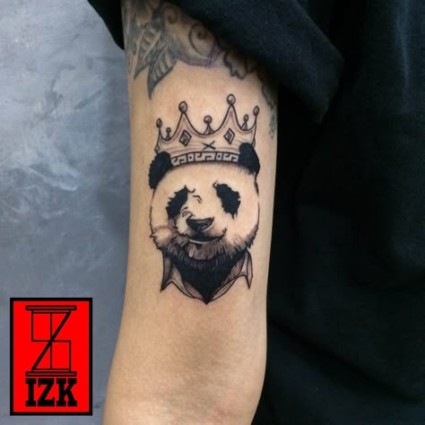 Panda Tattoo For Men, Panda Tattoo Men, Tattoos Panda, Tattoo Panda, Cute Tattoo Ideas, Halloween Tattoos Sleeve, Cute Panda Drawing, Wing Tattoo Men, Hand Tattoo Designs