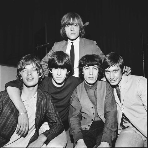 Brian Jones Rolling Stones, Rolling Stones Band, Bill Wyman, Rollin Stones, Brian Jones, Swinging London, The Quiet Ones, Charlie Watts, Robert Plant