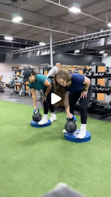 𝐒 𝐀 𝐕  &  𝐑 𝐀 𝐄 on Instagram: "KB LEGS 🔥🍑 3 sets x 10 reps each . *Try using a heavier weight for this workout* . . . #savandraefit #savandrae #kettlebellworkout #kettlebelltraining #kettlebellworkouts #kettlebellexercises #lowerbodyworkout #kettlebelllowerbody #kettlebellswing #deficitexercises #lowerbodyworkouts #partnerworkouts #gymbesties #synchronizedsynergy" Kettlebell Training, Kettlebell Swings, Kettlebell Workout, Lower Body Workout, Kettlebell, Lower Body, Heavy Weight, R A, Gym