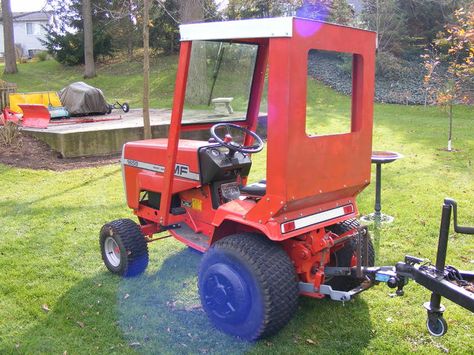 Small Garden Tractor, Atv Implements, Tractor Cabs, Riding Mower, Garden Tractor, Garage Shop, Massey Ferguson, Lawn Tractor, Riding Lawnmower