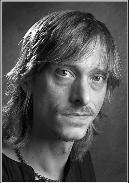 Mackenzie Crook Mackenzie Crook, Tv Actors, Better Future, Our Planet, The Search, Trees To Plant, Planting, Search Engine, Beautiful People