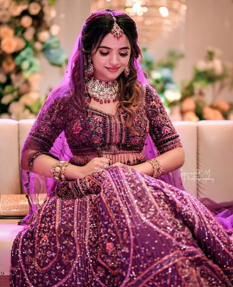 Arati on Instagram: "Costume : @arati_podi Ornaments: @meralda.jewels Make up : @the_color_pallete 📸 : @saneshphotography Event : @onetoucheventplanners" Arati Podi Designs, Arathi Podi, Arati Podi, Reception Poses, Engagement Dress For Groom, Reception Makeup, Wedding Matching Outfits, Engagement Looks, Latest Bridal Lehenga Designs