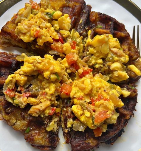 🇯🇲Sweet Fried Plantain Waffle topped with Ackee & Saltfish. So I deep fried the plantains, then I pressed them in a waffle maker. Enjoy #jamaicanfood #ackee #caribbeanfood 🛒 Get all your Caribbean products @caribshopper Save 10%: Code “Raina” ACKEE GOES BEST WITH? Plantain Waffles, Sweet Fried Plantains, Fried Plantain, Sweet Fries, Waffle Toppings, Plantains Fried, Jamaican Recipes, Caribbean Recipes, Waffle Maker