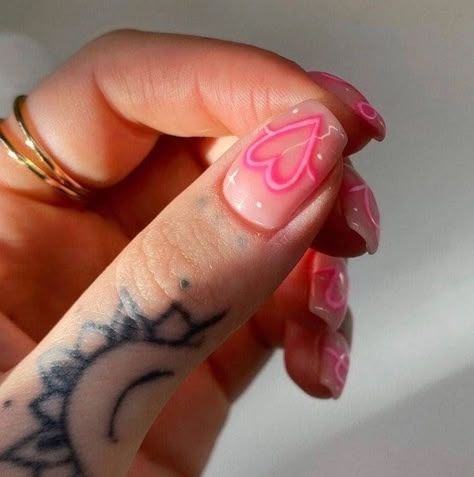 Arrow Nails, February Nails, Her Nails, Trendy Nail Art, Minimalist Nails, Fire Nails, Funky Nails, Dream Nails, Valentine's Day Nails